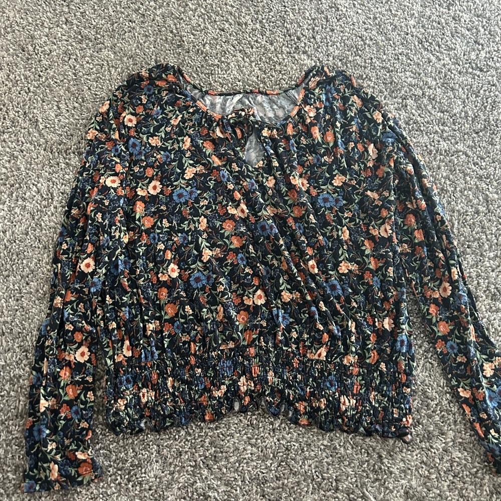 American Eagle Soft and Sexy Long Sleeve Crop Top